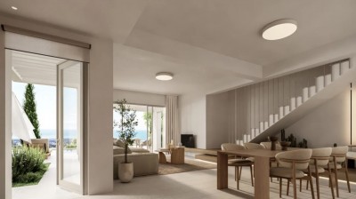 CONTEMPORARY ELEGANCE BY THE SEA