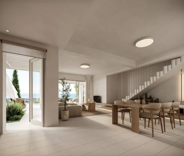 CONTEMPORARY ELEGANCE BY THE SEA